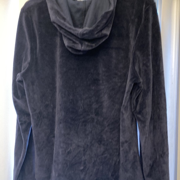 Nautical 2 piece Velour suit. - Picture 3 of 5